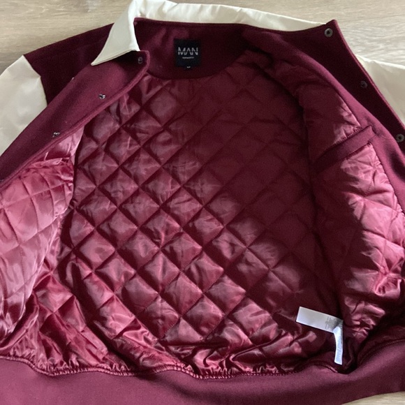 Mens medium maroon and white leather varsity jacket - Picture 6 of 6